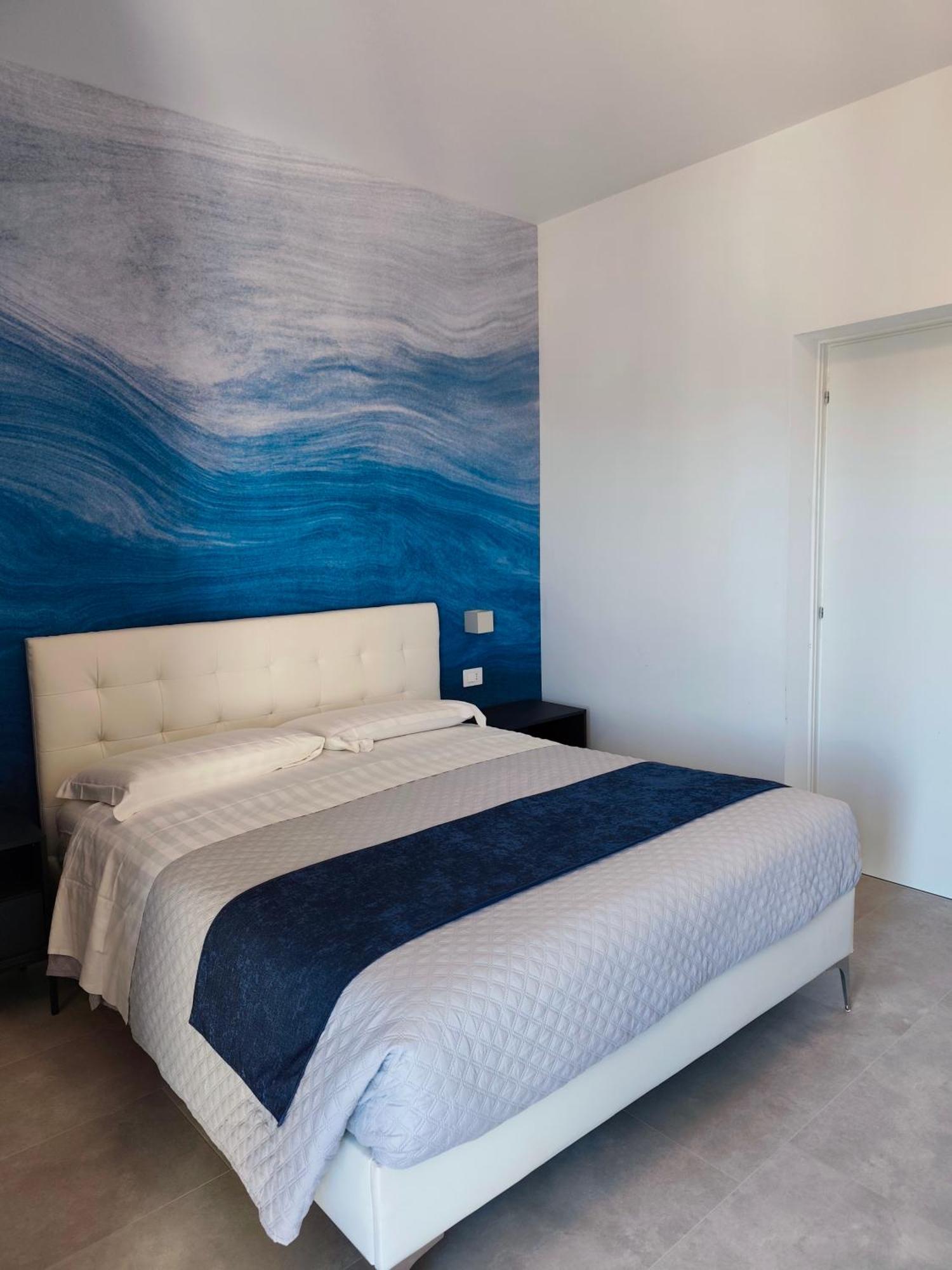Marysel Rooms 奧爾比亞 外观 照片
