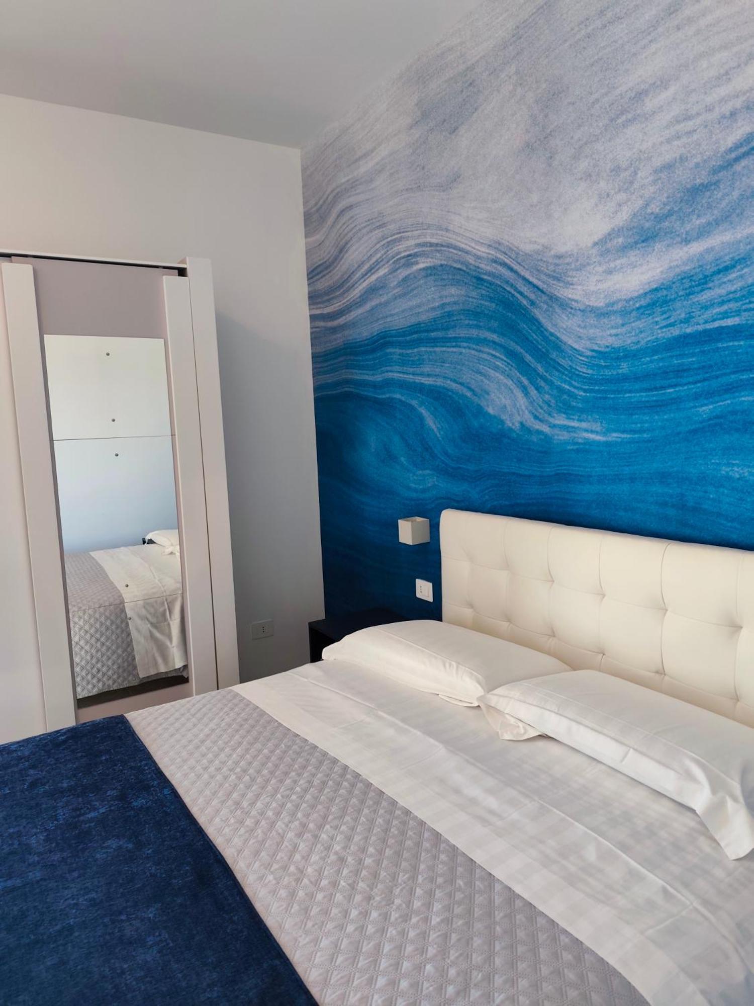 Marysel Rooms 奧爾比亞 外观 照片