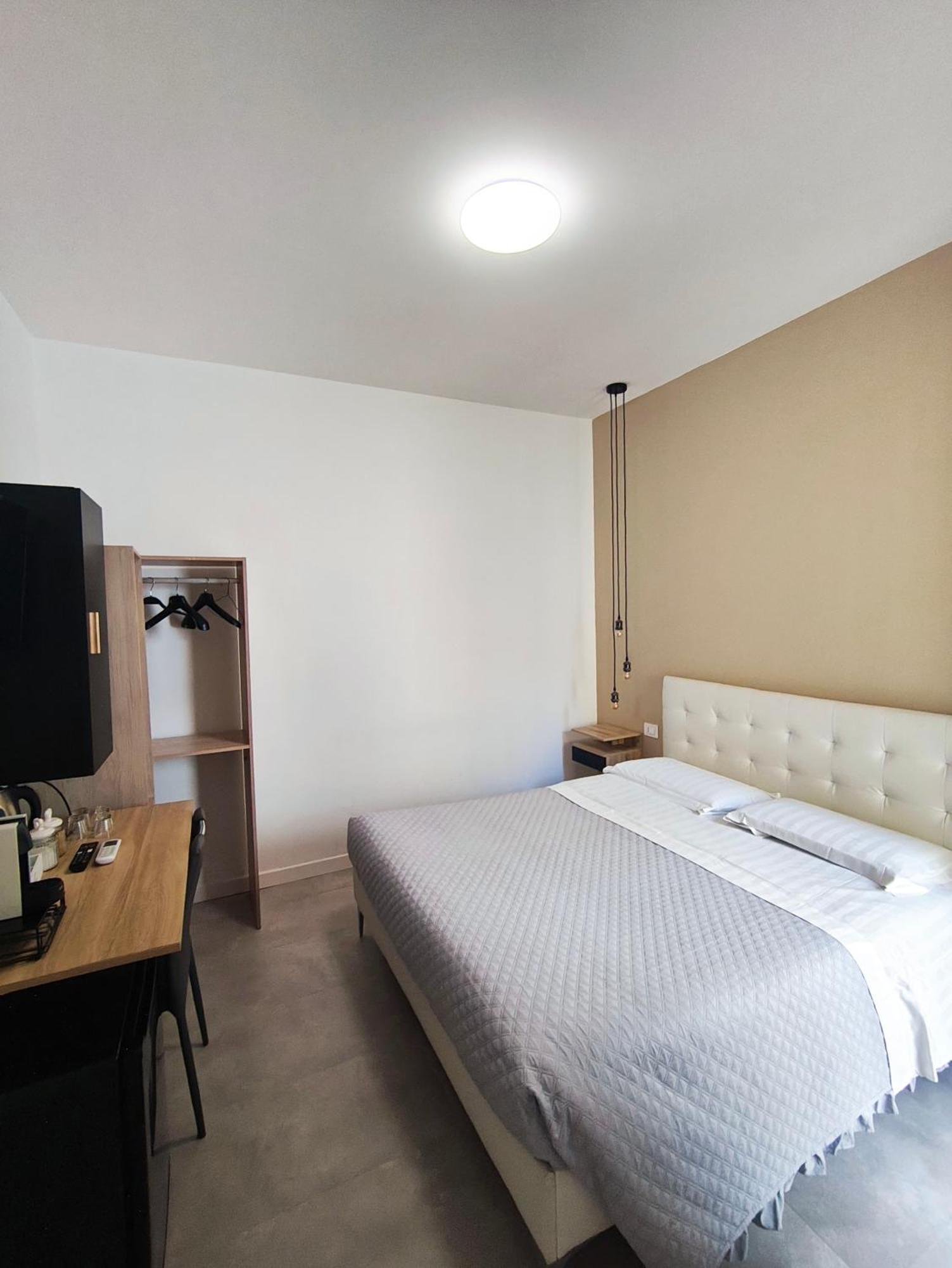 Marysel Rooms 奧爾比亞 外观 照片