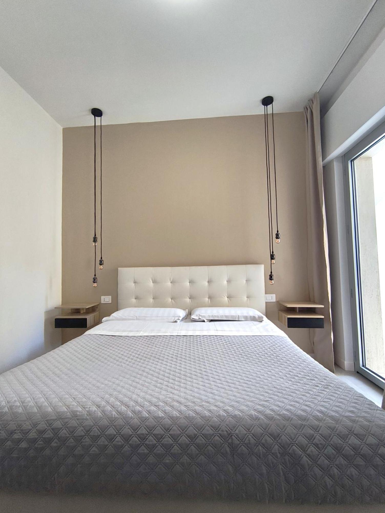 Marysel Rooms 奧爾比亞 外观 照片